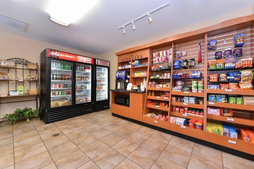 Candlewood Suites Elmira Horseheads image 12